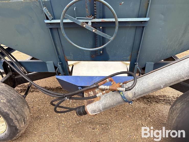 10’-gravity-wagon-image-14