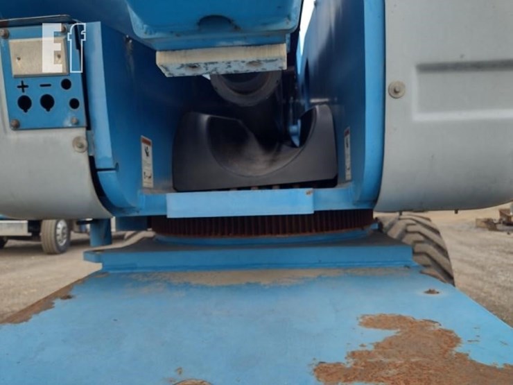 2012-genie-s125-image-18