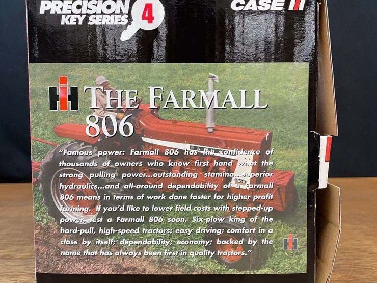 1/16-farmall-806-precision-key-series-nib-ertl-image-3