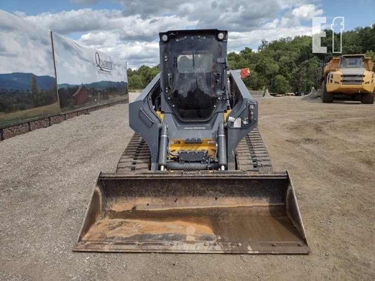 2023-deere-331g-image-2