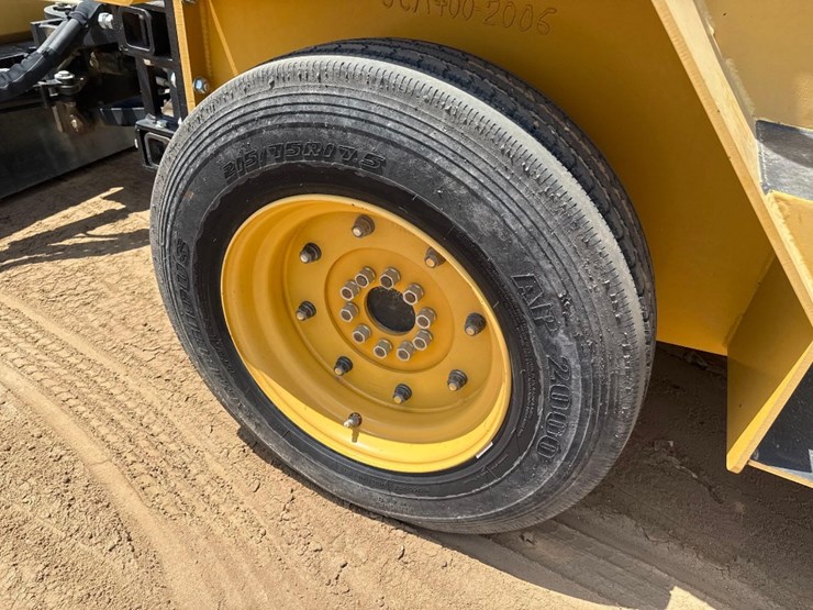 2021-smith-challenger-scm-400-sweeper-image-10