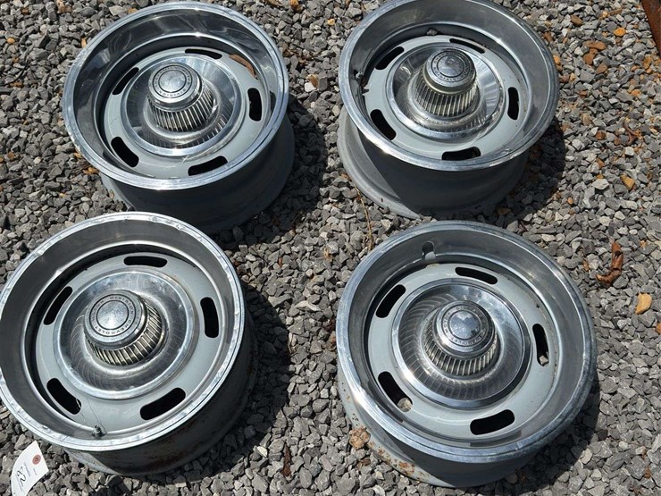 (4)-wheels-for-'70-ss-chevrolet-image-3