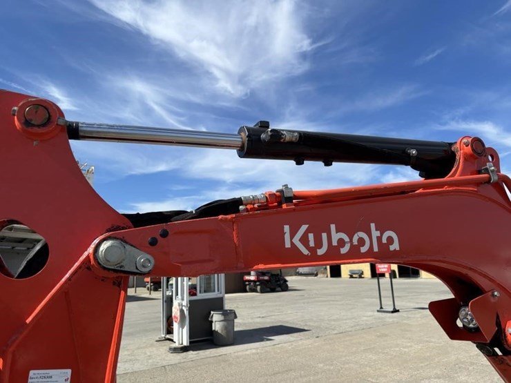 2021-kubota-u35-4-image-17