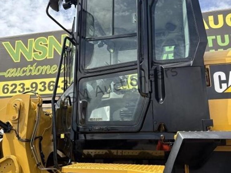 2012-caterpillar-930k-image-31