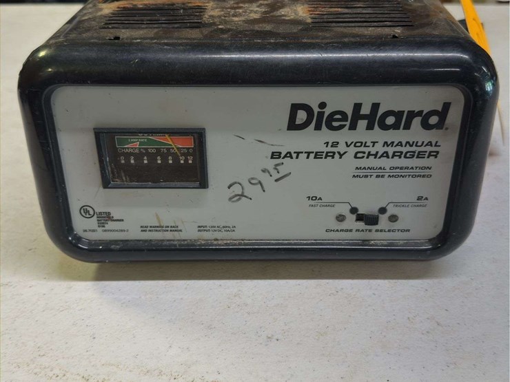 diehard-12v-battery-charger-image-2