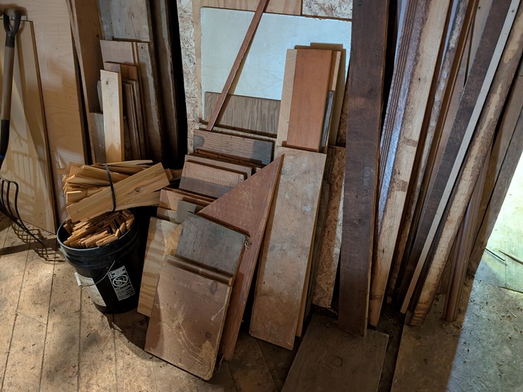 #3054-•-lumber-image-10