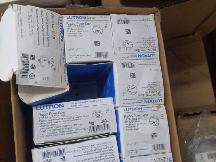 misc-lot-led-lights-&-controllers-image-3