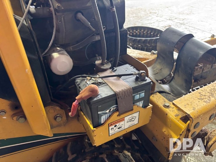 vermeer-trencher-(dr11218)-image-25