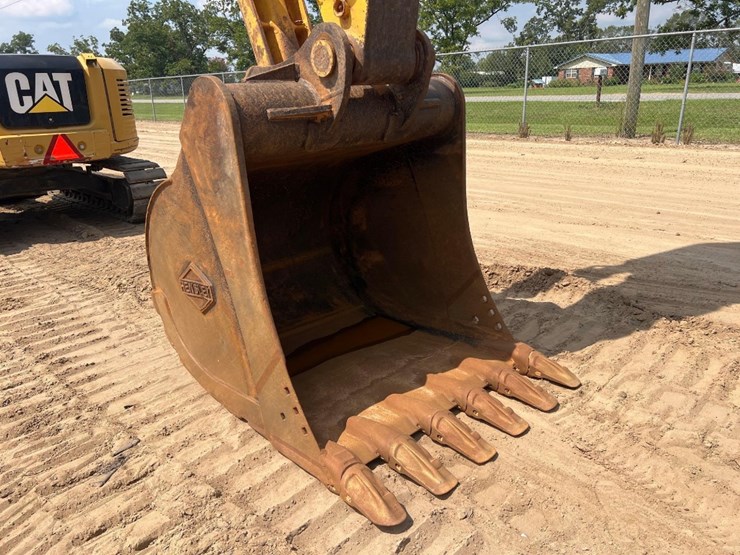 2018-komatsu-pc360-lc-11-image-21