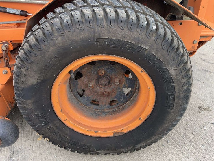 scag-61”-zero-turn-mower-image-2