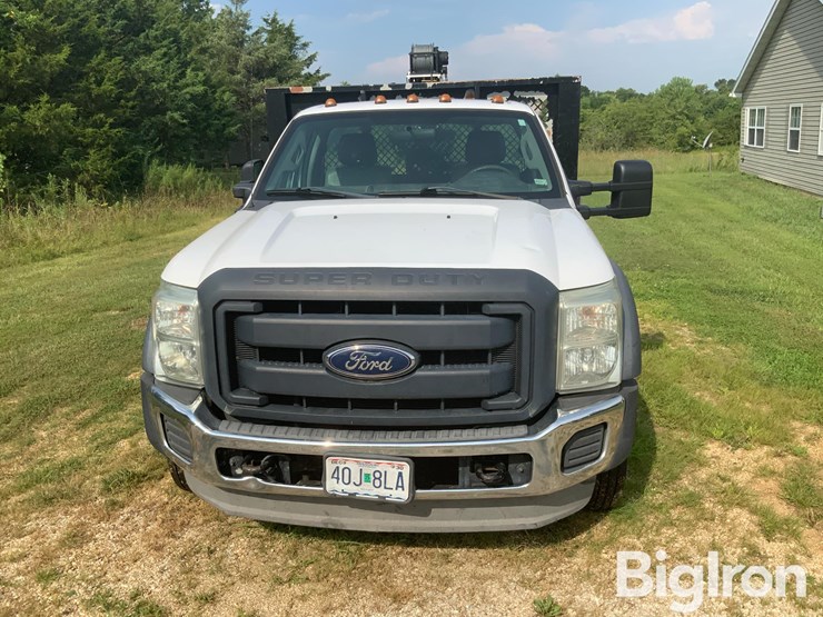 2012-ford-f550-xlt-image-2
