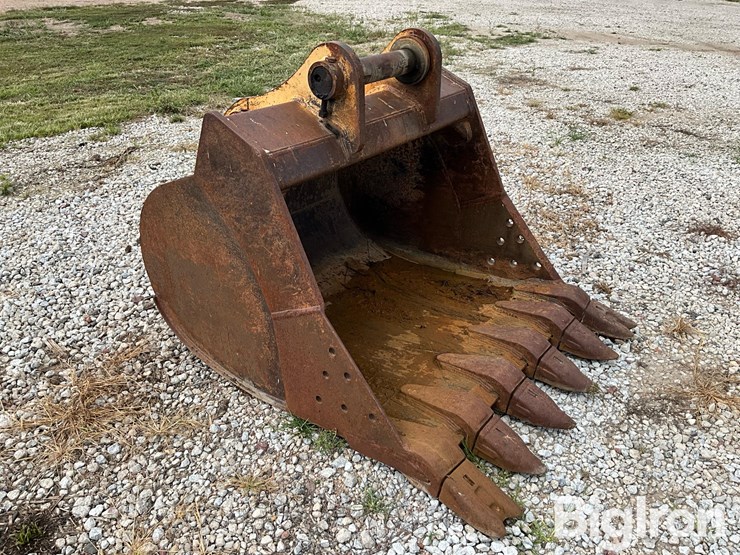 john-deere-270-image-3