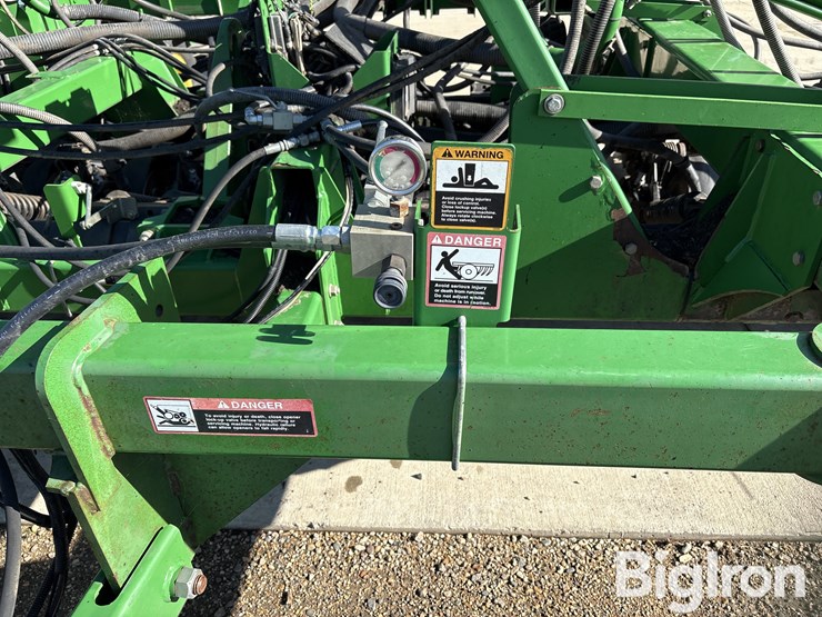 2009-john-deere-1890-image-17