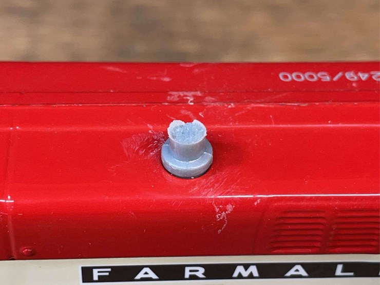 1/16-farmall-706-firestone-nib-ertl-image-21
