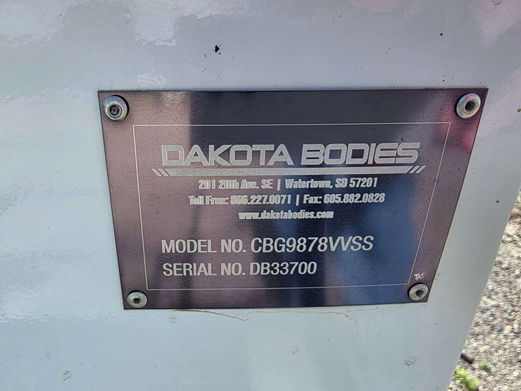 dakota-bodies-service-body,-8’3”-long-x-80”-outside,-has-some-left-side-rear-damage-image-20