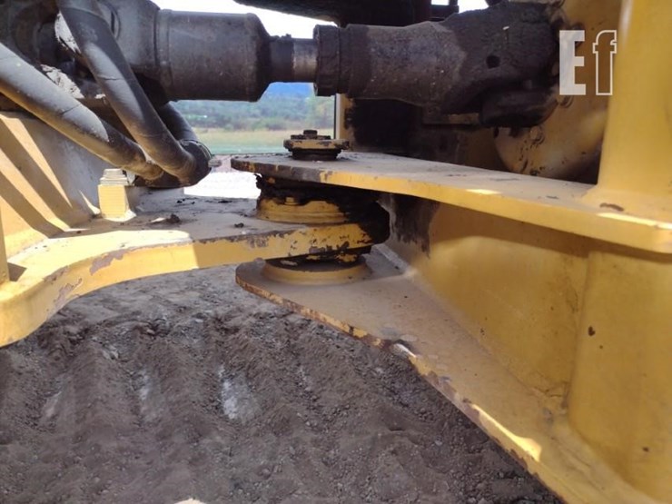 2002-caterpillar-938g-image-26