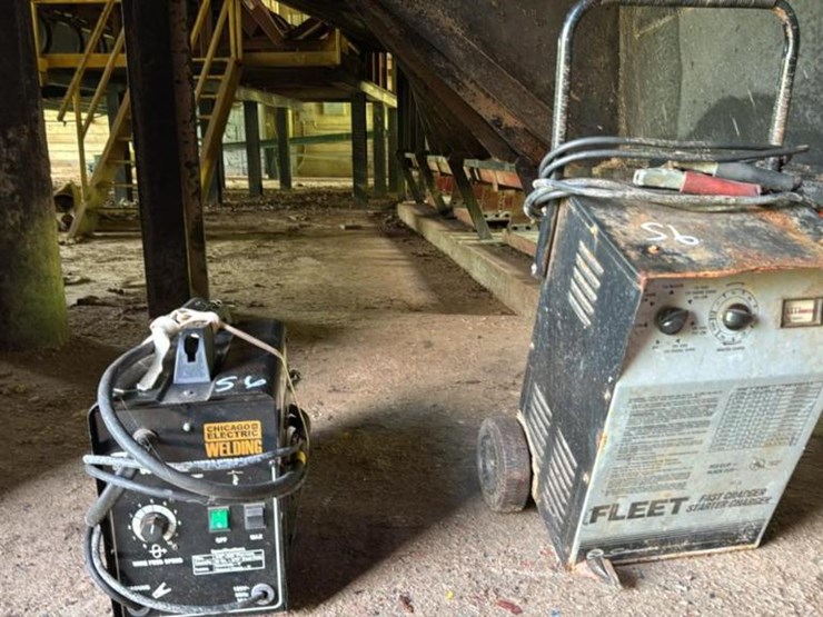 #107-•-battery-charger-and-welder-image-1