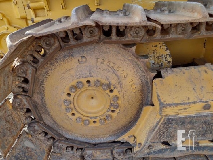 deere-650k-xlt-image-31