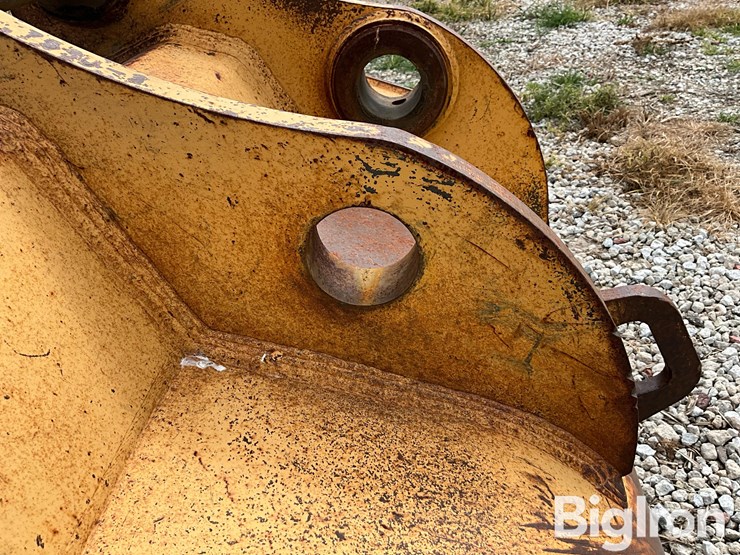 john-deere-270-image-13
