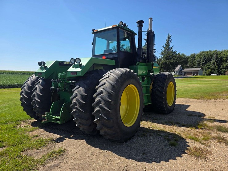 1989-john-deere-8760-image-21