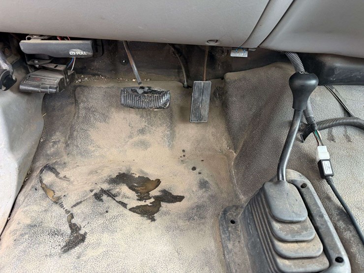 2000-ford-2000-image-38