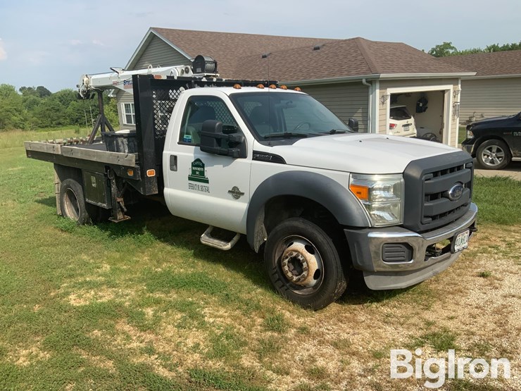 2012-ford-f550-xlt-image-3