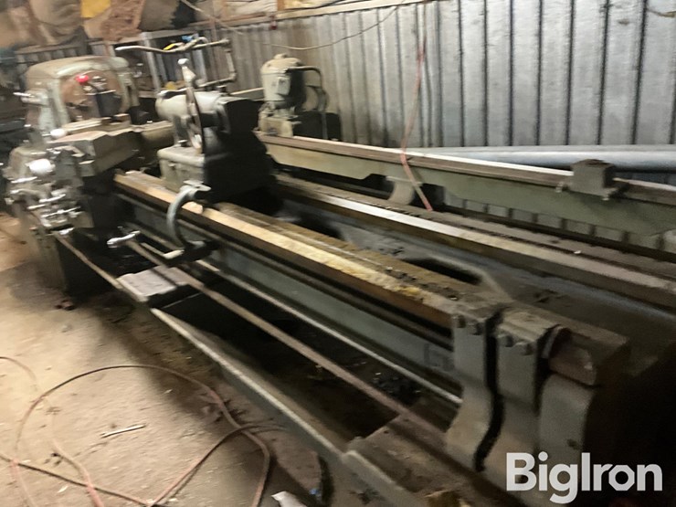 monarch-turning-lathe-image-14