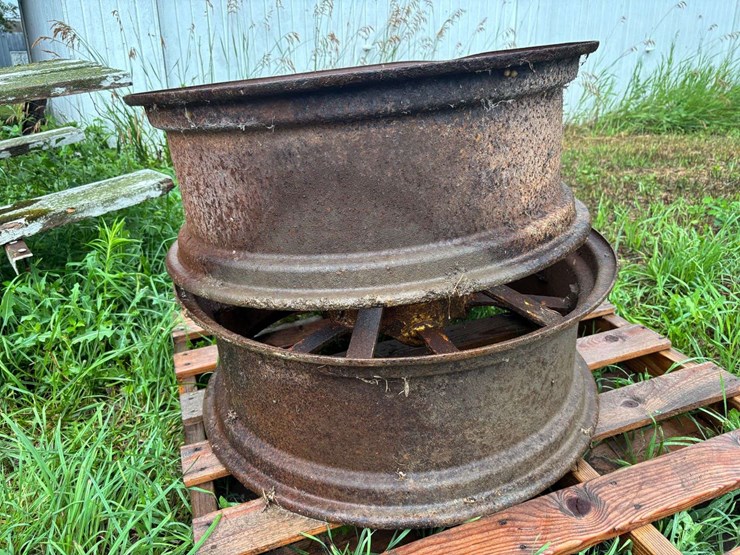 (2)-john-deere-gp-cutoff-wheels-image-16