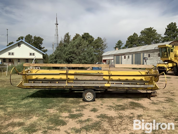 new-holland-960-image-2