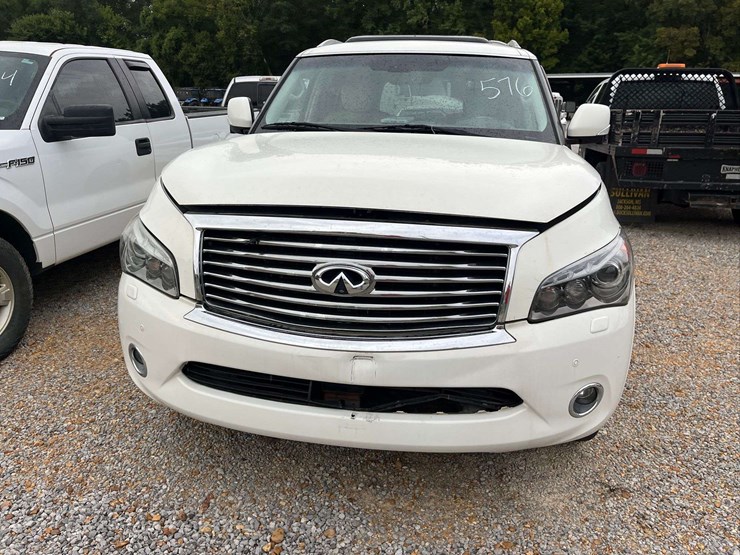 2012-infiniti-qx56-image-2