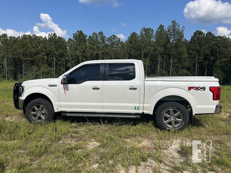 2020-ford-f150-image-2