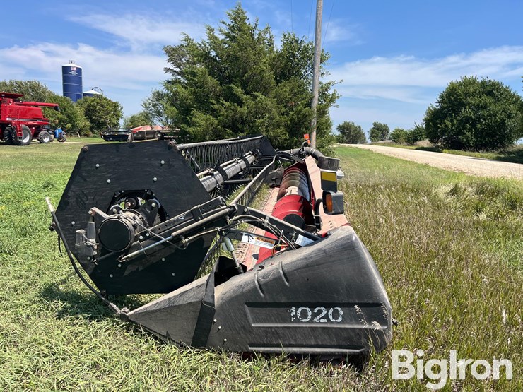 2005-case-ih-1020-image-8