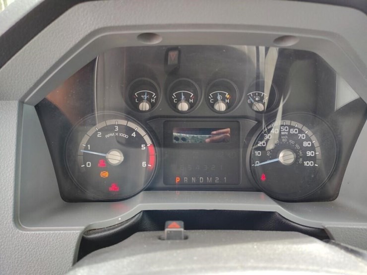 2016-ford-f650-image-9