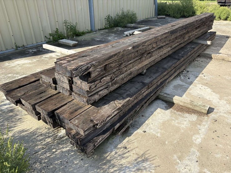 (31)-3”x10”x18’-creosote-bridge-planks-image-4