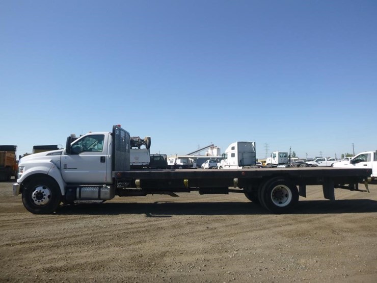 2017-ford-f650-image-5