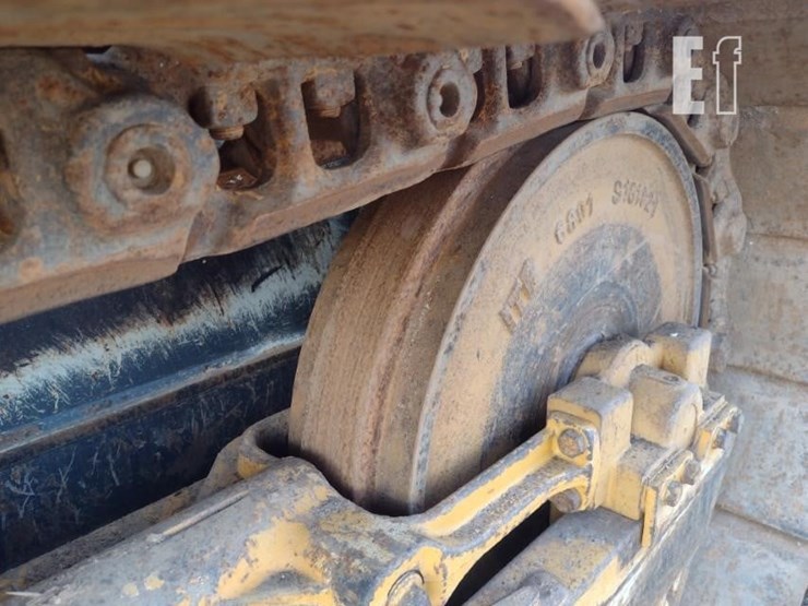 deere-650k-xlt-image-36