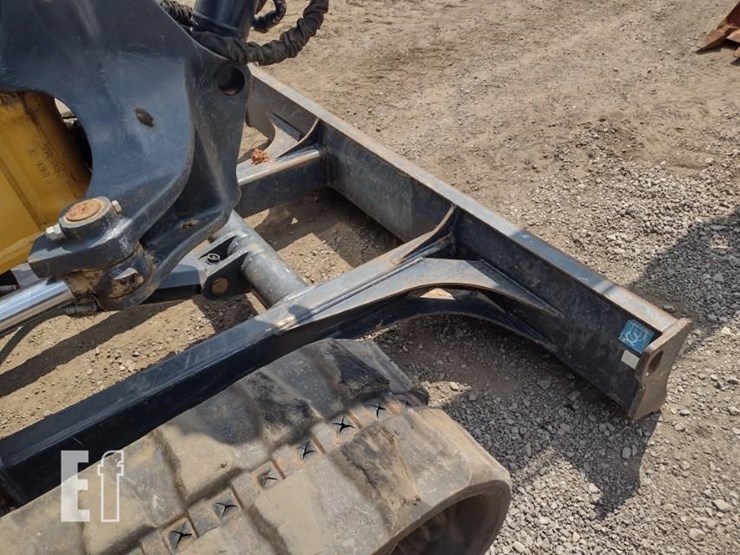 2022-deere-50g-image-24