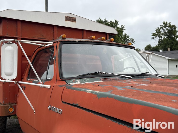 1975-dodge-d600-image-13