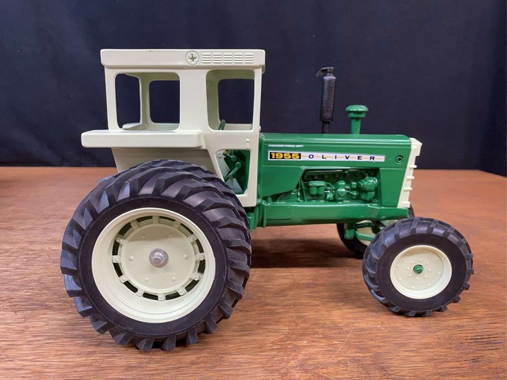 1955-oliver-1955-image-6
