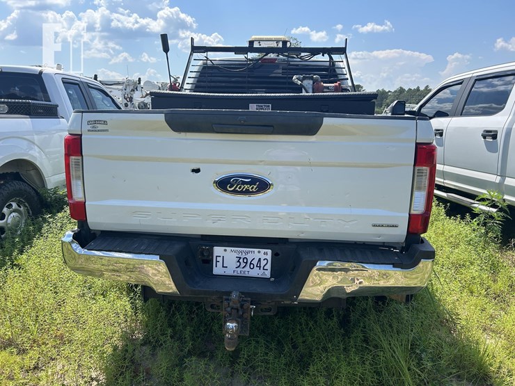 2019-ford-f250-image-4