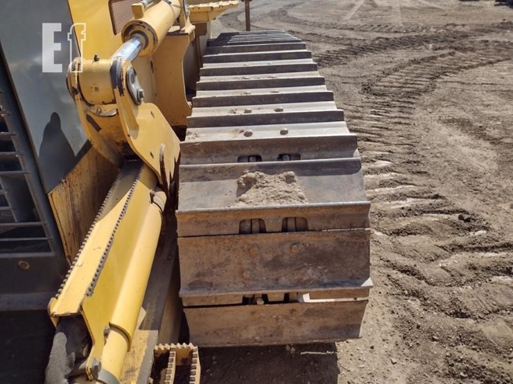 2012-deere-700j-lt-image-28