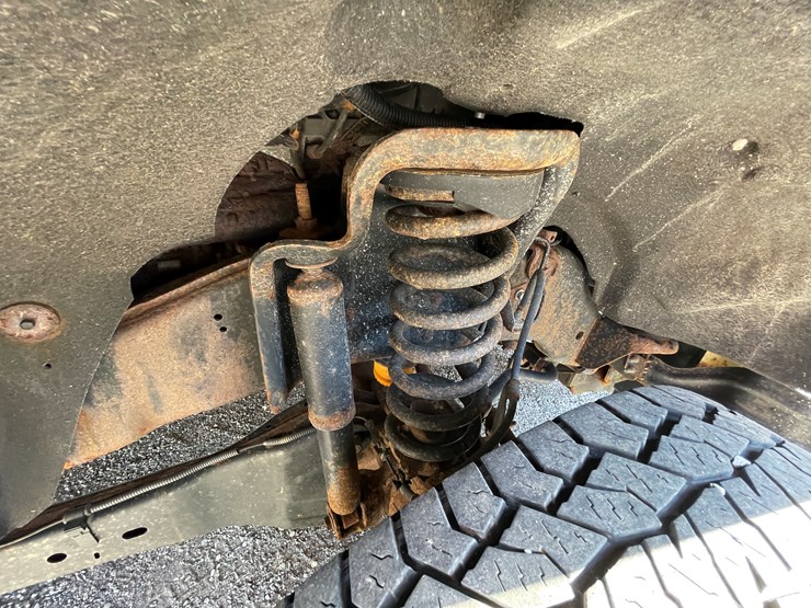 2015-ford-f250-xl-image-18