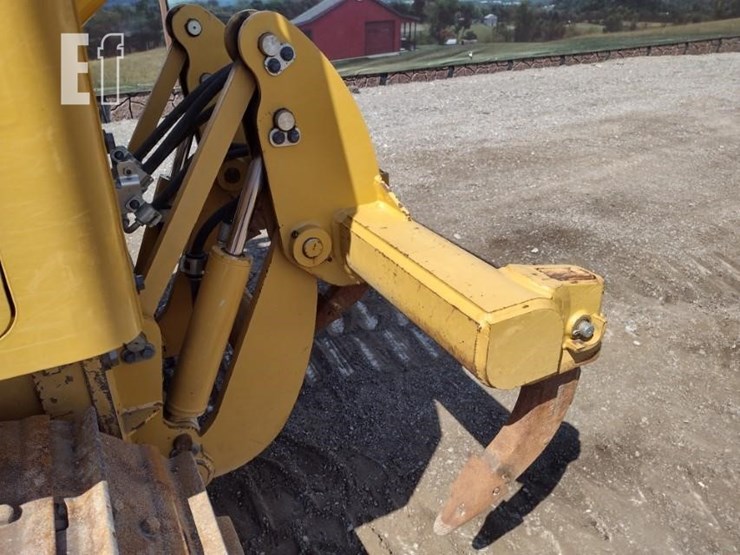 2021-caterpillar-d3-image-45