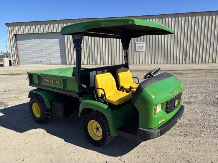 john-deere-gator-image-2