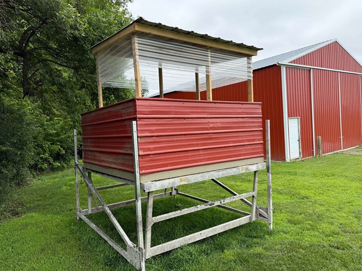 home-made-8’x8’-deer-stand-image-3