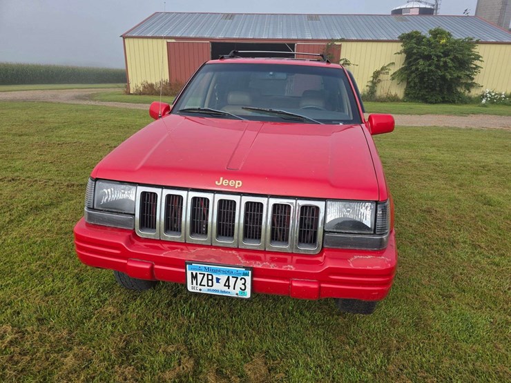 1996-jeep-grand-cherokee-limited-image-5