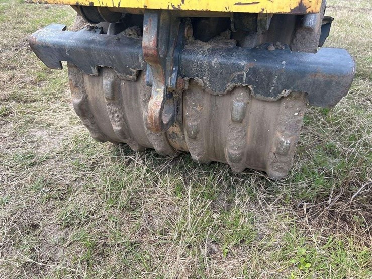 2017-bomag-bmp8500-image-14