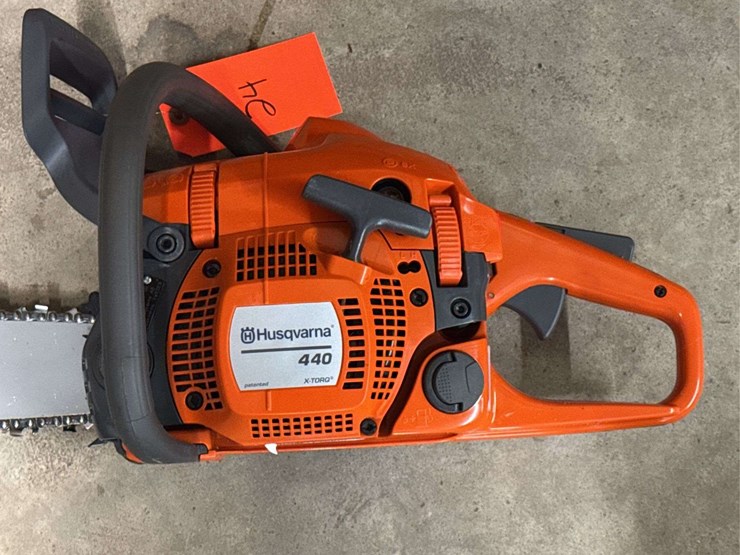 husqvarna-chainsaw-image-2