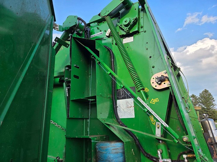 john-deere-569-image-6