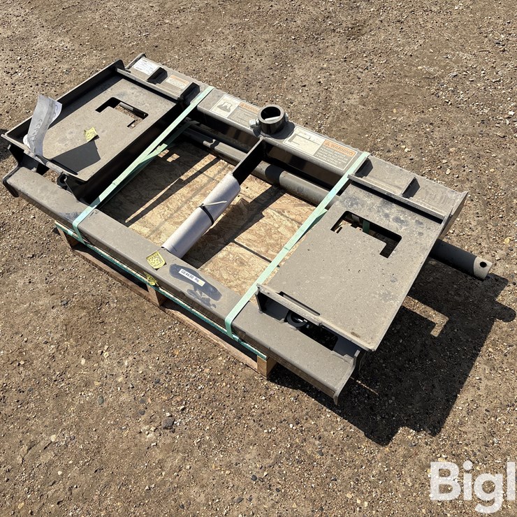 CNH 3-Prong Skid Steer Bale Spear